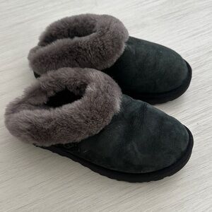 UGG Women’s Black Slippers with Plush Lining